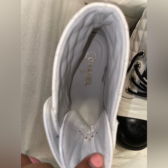 Chanel boots - Picture 10 of 10